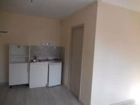 location appartement t1 à besançon (25000) : à louer t1 / 20m² besançon