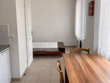 location appartement t1 meublé à saint-quentin (02100) : à louer t1 meublé / 25m² saint-qu