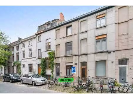 conforme student accommodation à vendre dans le quartier ét…