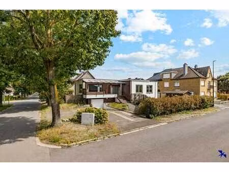 maison individuelle avec 4 chambres  garage et jardin à berl
