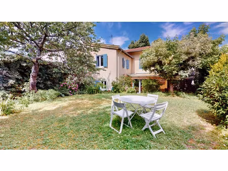 maison de luxe à vendre dans le quartier centre