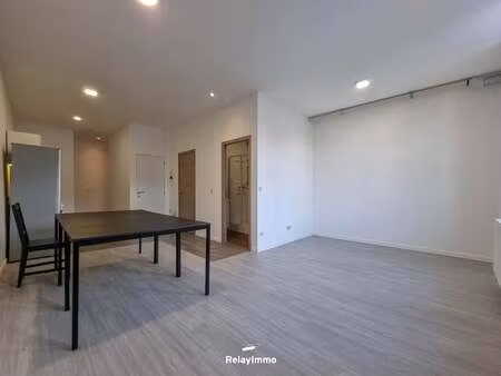 appartement à louer à tournai € 675 (lpm2f) - relayimmo - tournai | zimmo