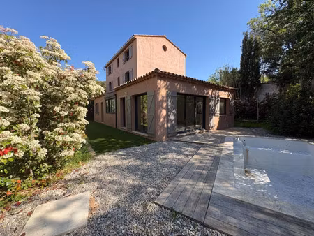 maison de luxe à vendre dans le quartier cap brun