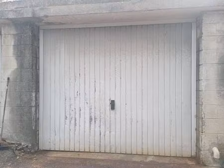 parking à louer