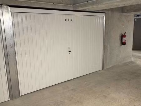parking à louer