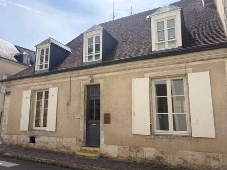 maison de ville à louer
