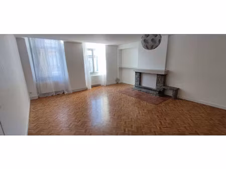 appartement centre ville chénérailles entièrement rénové t4 avec garage