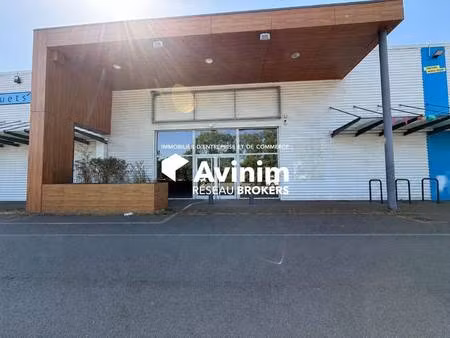 local commercial à louer