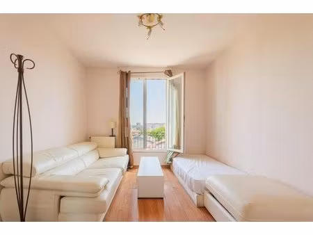 appartement 2 pièces de 33 m² à champigny-sur-marne