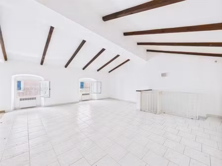 f5 duplex 64 rue fesch