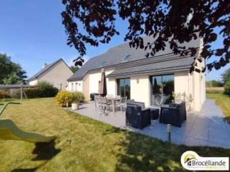 location maison à saint-uniac (35360) : à louer / 149m² saint-uniac