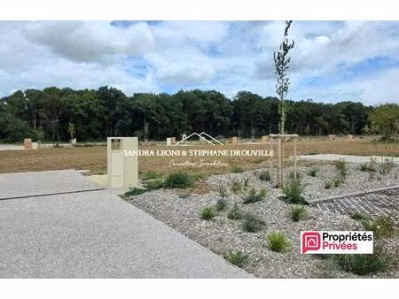 terrain constructible viabilisé à vendre