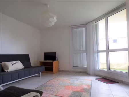 studio meublé montigny le bretonneux - 1 pièce - 34.45 m2