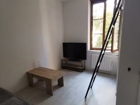 t1 14m2 meublés + mezzanine 4m2