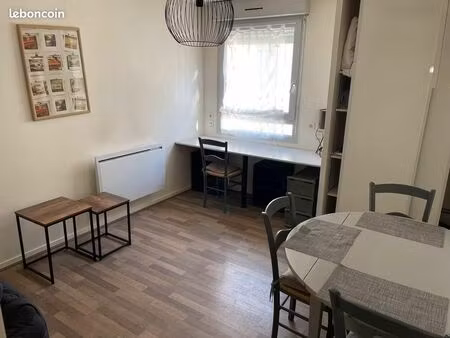 studio 1 pièce 19 m²