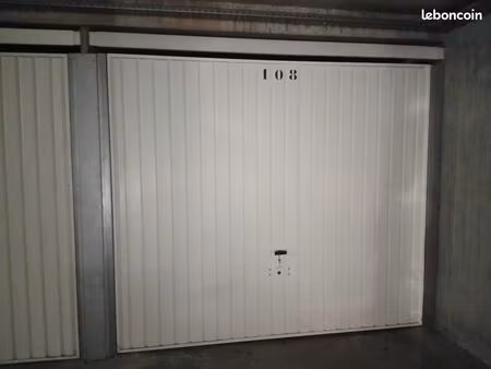 garage box fermé lyon gorge de loup / champvert