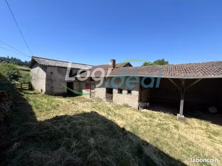 ferme 2 pièces 150 m²
