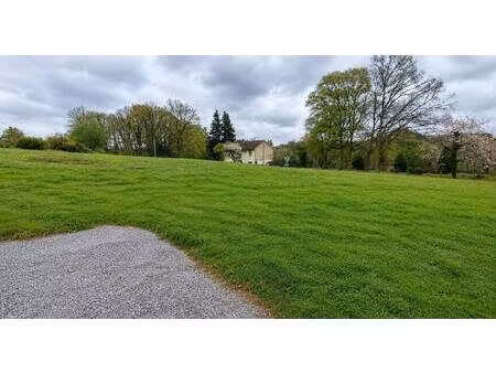 terrain constructible viabilisé à vendre