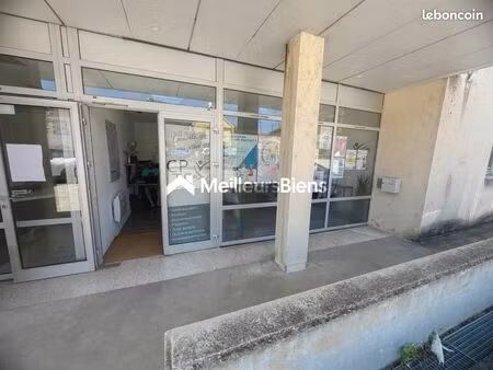 local commercial 46 m²