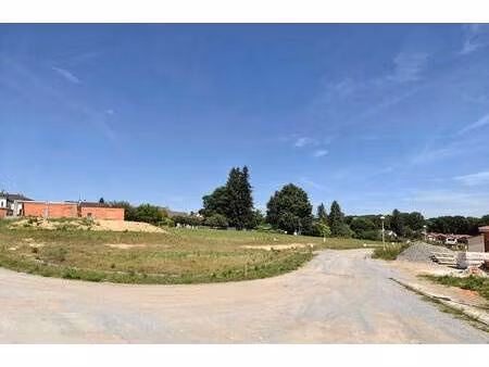 terrain constructible viabilisé à vendre