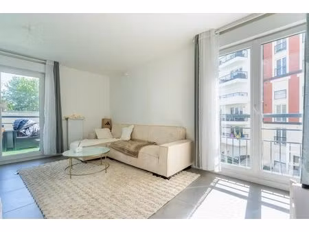 appartement 2 pièces de 41 m² à aulnay-sous-bois