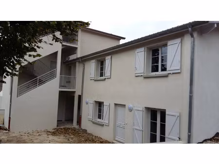 location appartement 2 pièces 48 m² à oullins-pierre-bénite (69600)