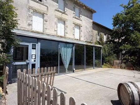 local commercial à louer