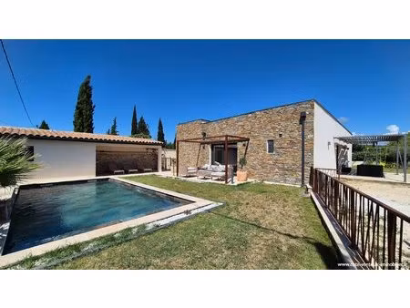 villa d'architecte 140 m² à carpentras 5 pièces