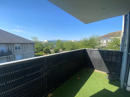 appartement saint pierre du perray 2 pièce(s) 40.67 m2