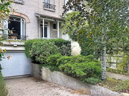 maison saint-maur- champignol6 pièce(s) 132.11 m2