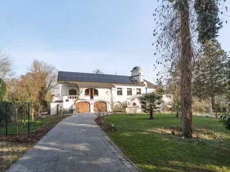 maison à louer à woluwe-saint-pierre € 4.850 (llngi) - victoire junot location | zimmo