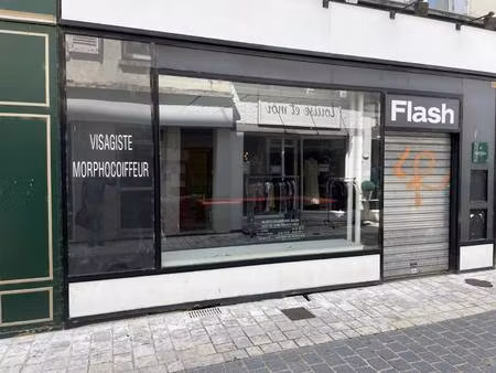 local commercial à louer