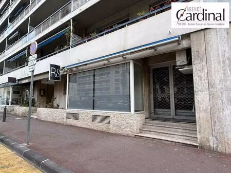 local commercial à vendre