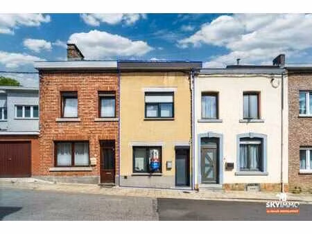 jolie maison 2ch - ped d - jardin/terrasse