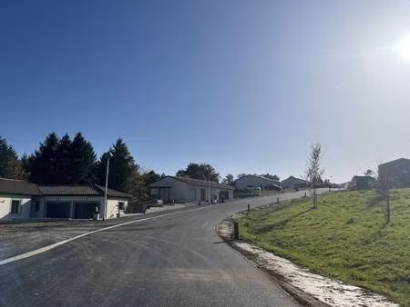 terrain constructible viabilisé à vendre