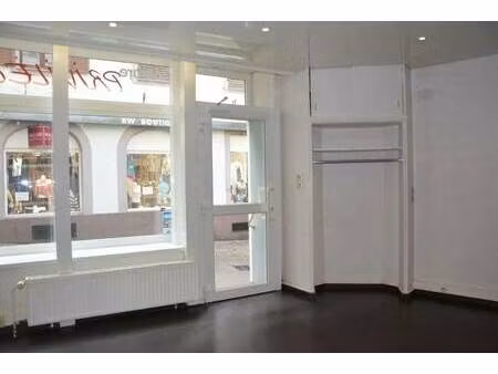 local commercial à louer