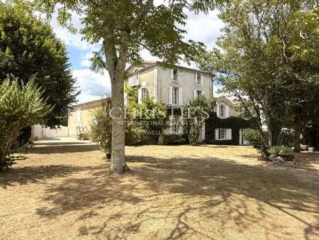 maxwell-baynes | christie's intl real estate