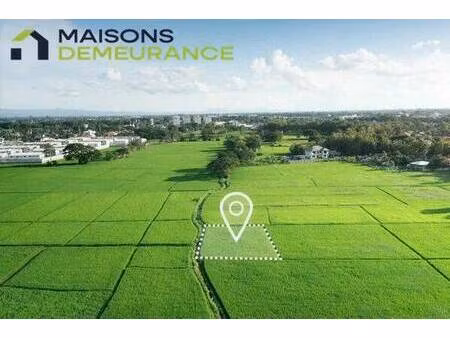 terrain constructible viabilisé à vendre