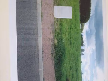 terrain constructible viabilisé à vendre