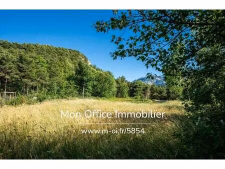 terrain constructible viabilisé à vendre