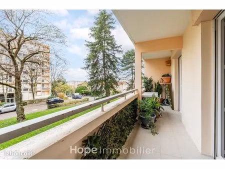 appartement 3 pièces 73 m²