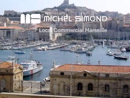 local commercial avec bail commercial