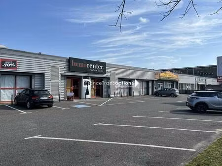 local commercial à louer