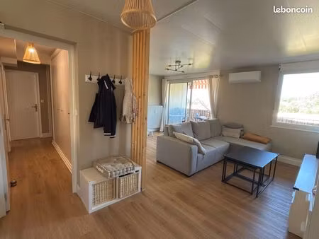 appartement t4 de 79 45 m² – vue panoramique sur lyon – entièrement rénové
