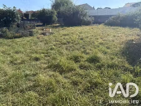 terrain constructible viabilisé à vendre