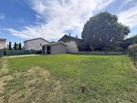 terrain constructible viabilisé à vendre