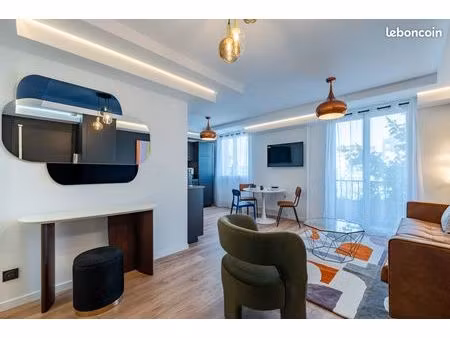 t4 avenue berthelot