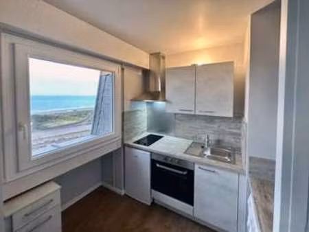 location appartement t1 meublé à courseulles-sur-mer (14470) : à louer t1 meublé / 23m² co