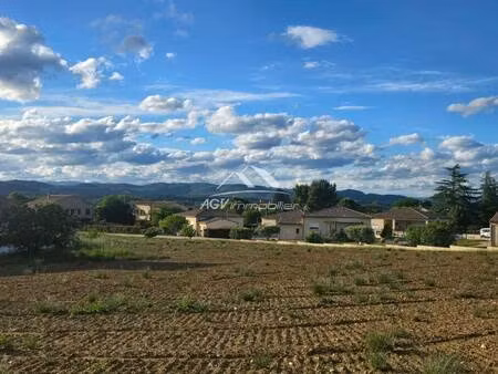 terrain à vendre