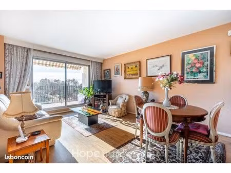 appartement 3 pièces 82 m²